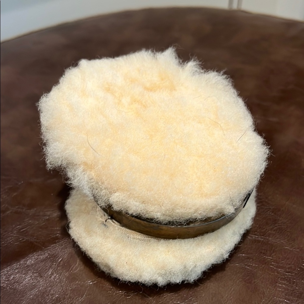 Vintage Cream adjustable earmuffs